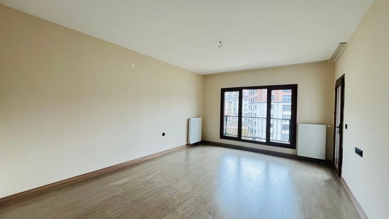 GENÇOSMAN MAHALLESİNDE SIFIR FERAH VE GENİŞ 3+1 KİRALIK DAİRE
