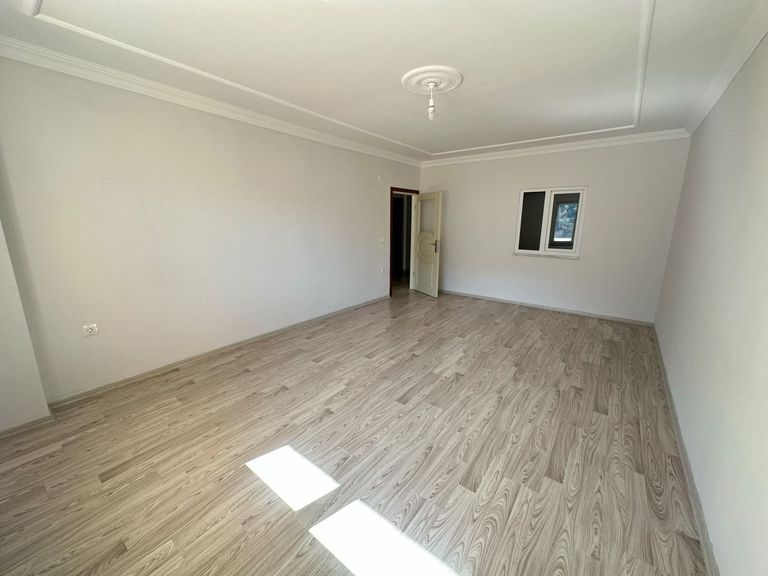 DORA'DAN SELVİ ER APARTMANI'NDA MUHTEŞEM ŞEHİR VE DOĞA MANZARALIK 3+1 KİRALIK DAİRE