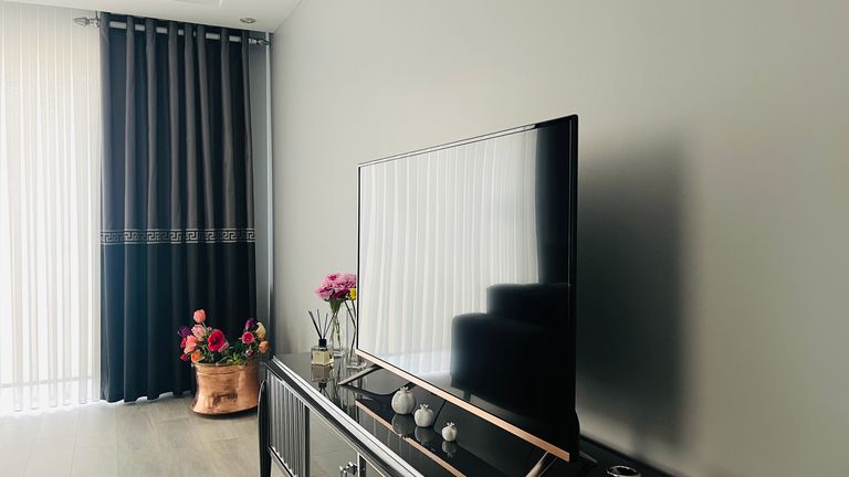MERKEZİ KONUMDA LÜKS EŞYALI 3+1 SATILIK DAİRE