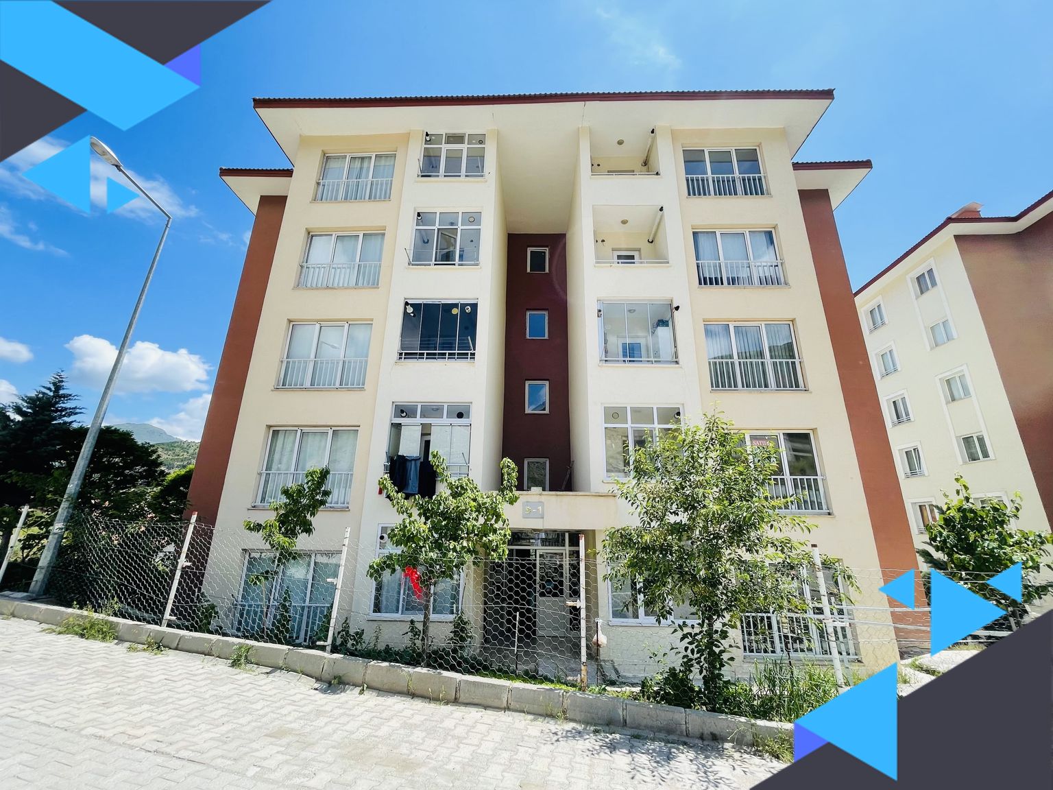 DORA'DAN OTURUMA HAZIR YATIRIMA UYGUN SATILIK 2+1 DAİRE