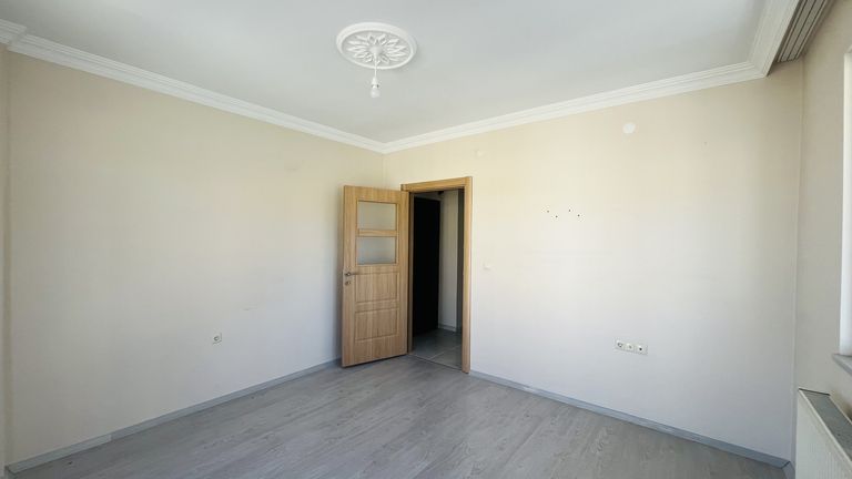DORA 'DAN ŞİNGAH MAHALLESİNDE 2+1 FIRSAT KİRALIK DAİRE !