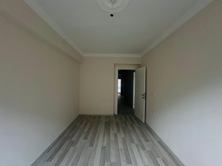DORA'DAN GEDİKKAYA'DA GENİŞ, FERAH VE MANZARALI 3+1 SATLIK DAİRE!