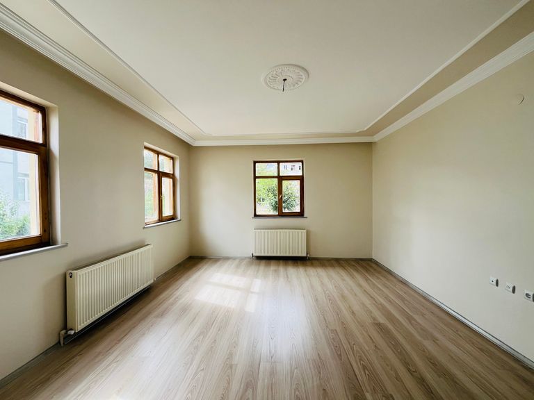 GENÇOSMAN MAH. 3+1 KİRALIK DAİRE