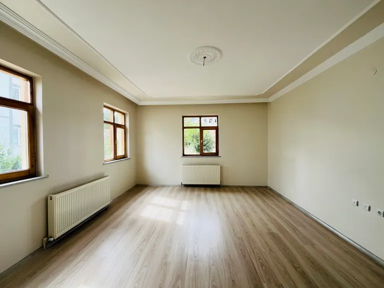 GENÇOSMAN MAH. 3+1 KİRALIK DAİRE