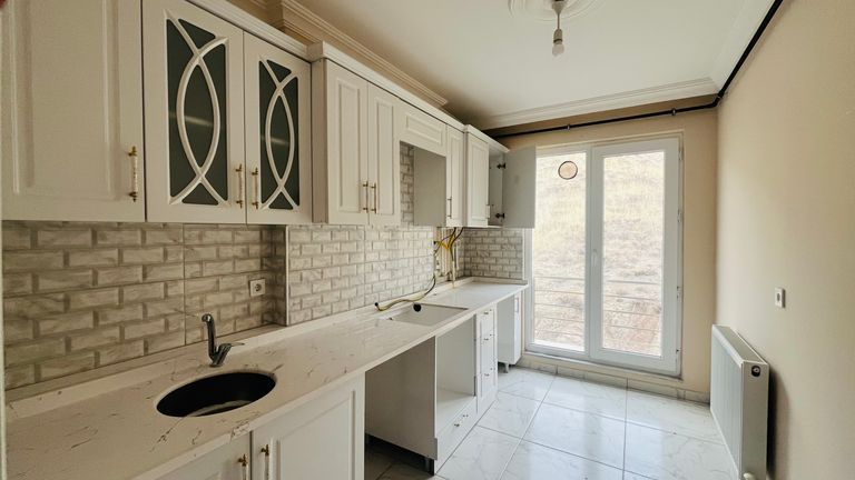 UYGUN FİYATLI MODERN 2+1 KİRALIK DAİRE FIRSATI