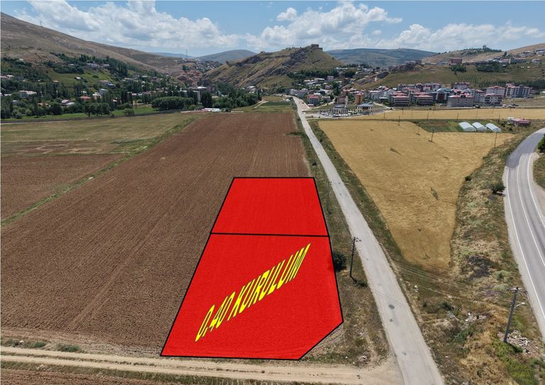 DORA - 0.40 KURULUM, ANA YOLA CEPHE 932 M SATILIK ARSA