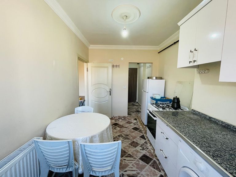 DORA'DAN YATIRIMA UYGUN ŞEHRİN ORTASINDA SATILIK 1+1 DAİRE