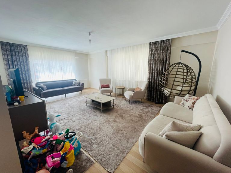GÜNEY CEPHE MERKEZİ KONUM KAÇIRILMAYACAK 3+1 SATILIK DAİRE