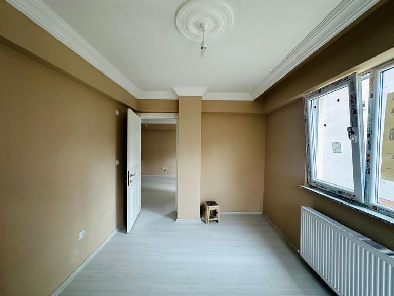 DORA'DAN TEYYAREDÜZÜ'NDE 1+1 SATILIK DAİRE!