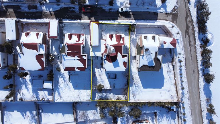 DORA - 536 M² ARSA ÜZERİNE KURULU MÜSTAKİL TRİPLEKS VİLLA