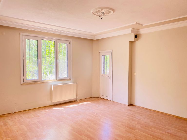 DORA - MÜSTAKİL DAİRE KONFORUNDA YEŞİLLİKLER İÇİNDE ŞIK 2+1 DAİRE