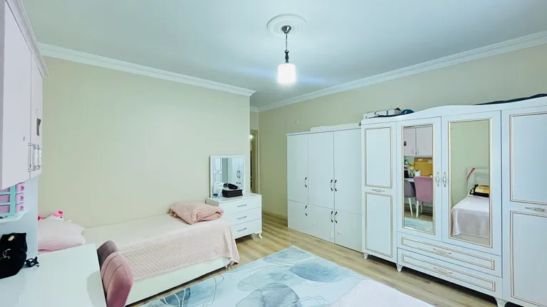 DORA - KÖŞKAYAĞI MEVKİİNDE 180M2 ULTRA GENİŞ TERASLI 3+1 DAİRE