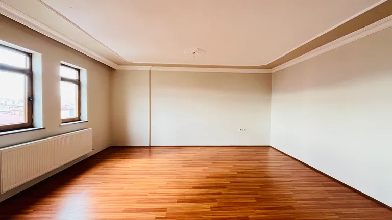 ŞEHRİN GÖZDE YERİ ŞİNGAH MAHALLESİNDE GÜNEY CEPHE 3+1 KİRALIK DAİRE