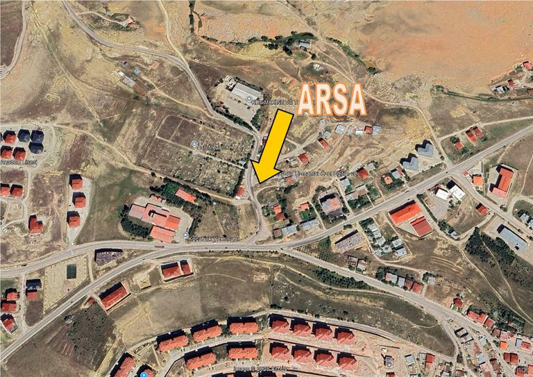DORA’DAN ŞEHRİN EN DEĞERLİ NOKTASINDA YATIRIMLIK KÖŞE PARSEL
