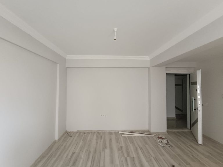 DORA'DAN ERİKLİMAN'DA SIFIR 1+1 SATILIK DAİRE