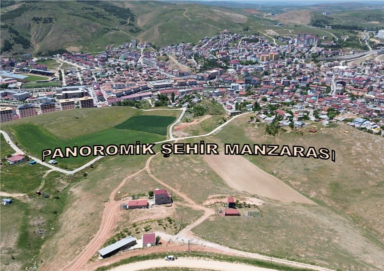 DORA - ŞEHİR MANZARALI HUZURLU VE HER AMACA UYGUN BİR ARSA İMKANI