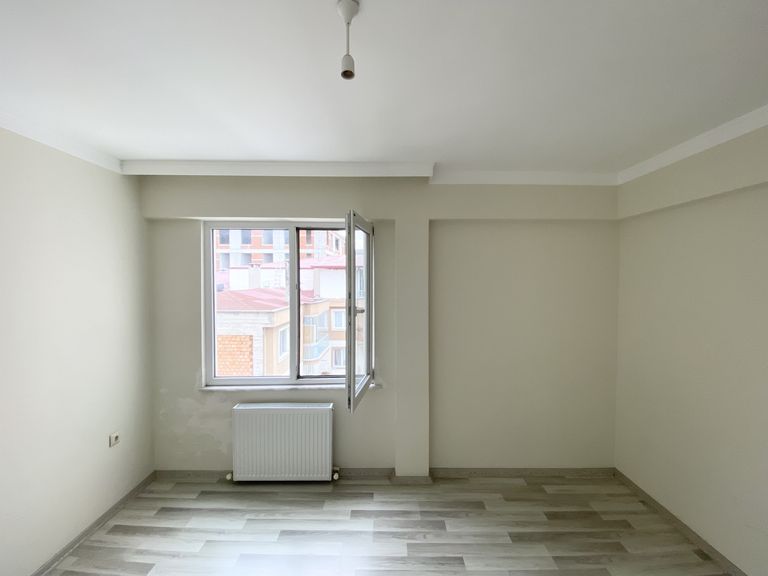DORA'DAN TEYYAREDÜZÜ MAHALLESİNDE GENİŞ 2+1 KİRALIK DAİRE!