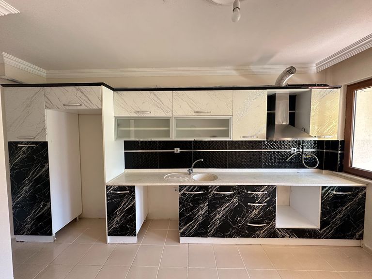 DORA'DAN İL SAĞLIK MÜDÜRLÜĞÜ KARŞISI FERAH 3+1 KİRALIK DAİRE