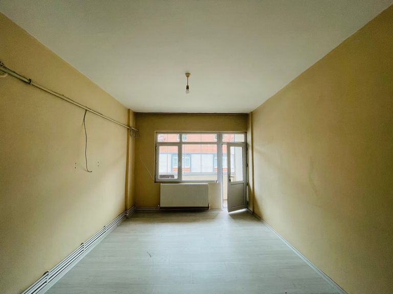 DORADAN HASANBEY CADDESİNDE 3+1 KİRALIK DAİRE