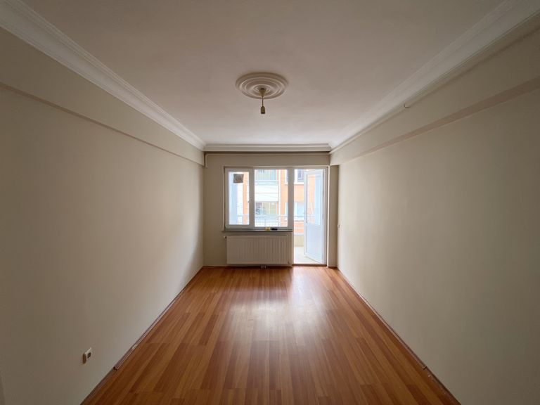 DORA'DAN GAZİLER MAHALLESİNDE GENİŞ VE FERAH 3+1 KİRALIK DAİRE !