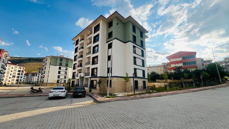 GENÇOSMAN'IN YENİ TOKİ PROJESİNDE GÜNEY CEPHE 2+1 KİRALIK