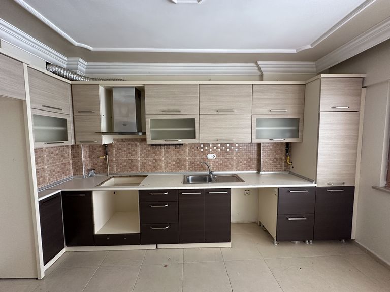 DORA'DAN BOZKIR APARTMANI'NDA KİRALIK 5+1 DUBLEKS DAİRE