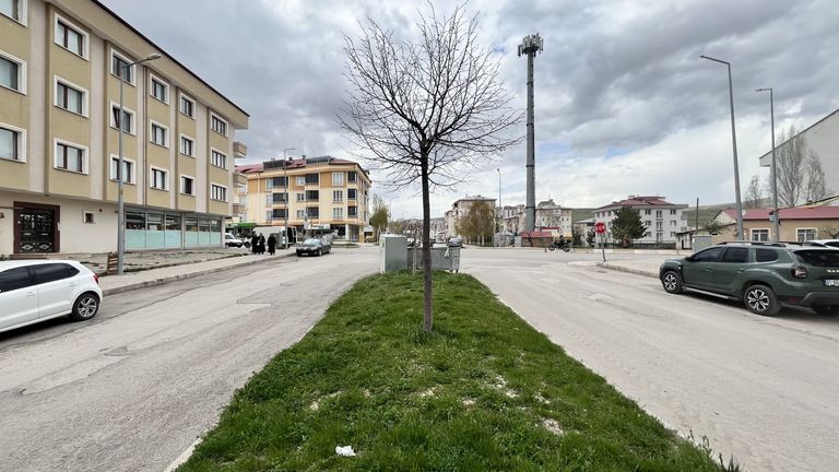 DORA - ŞİNGAH MAHALLESİ GENİŞ VE KONFORLU 3+1 DAİRE