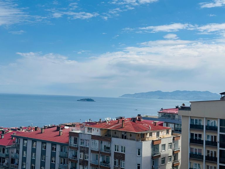 DORA'DAN OSMANİYE MAHALLESİ'NDE 3+1 DENİZ MANZARALI DAİRE!
