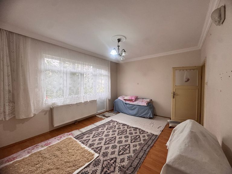 MÜSTAKİL APARTMANDA 3+1 + 1+1 BAHÇELİ SATILIK DAİRELER