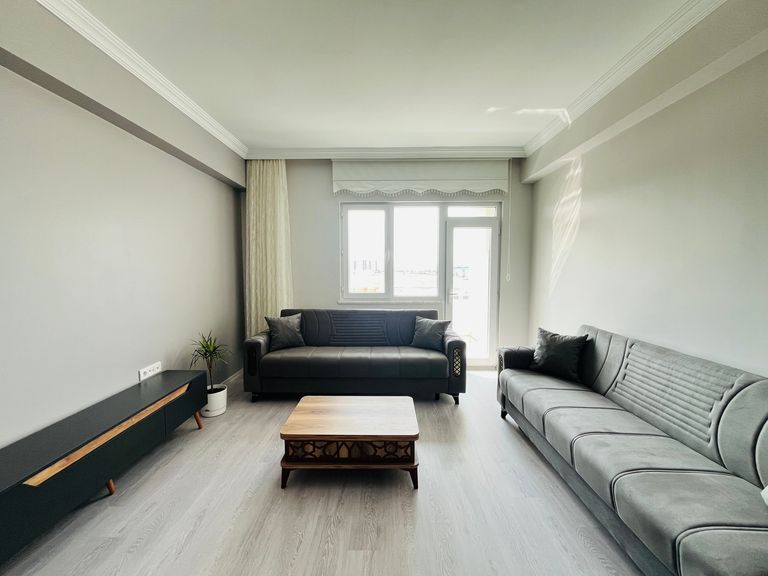 BAYBURT ÜNİVERSİTESİ’NİN TAM KARŞISINDA 1+1 FUL EŞYALI KONSEPT KİRALIK DAİRE