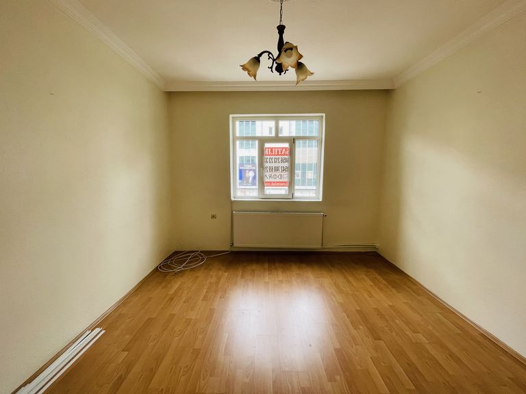 DORA'DAN ŞEHRİN KALBİNDE KONFORLU YAŞAM SATILIK 2+1 DAİRE