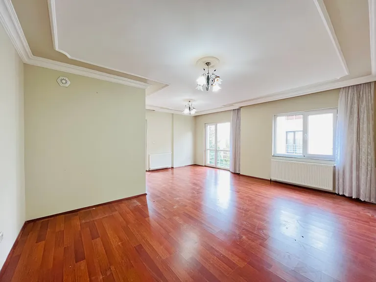 ŞİNGAH MAHALLESİ DOĞA MANZARALI SİTE İÇİNDE 3+1 KİRALIK DAİRE