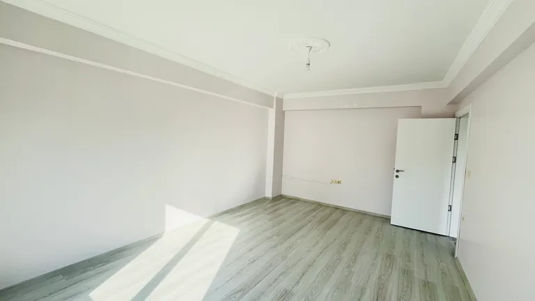 ZAHİT MAHALLESİ ÇORUH MANZARALI SIFIR 2+1 KİRALIK DAİRE