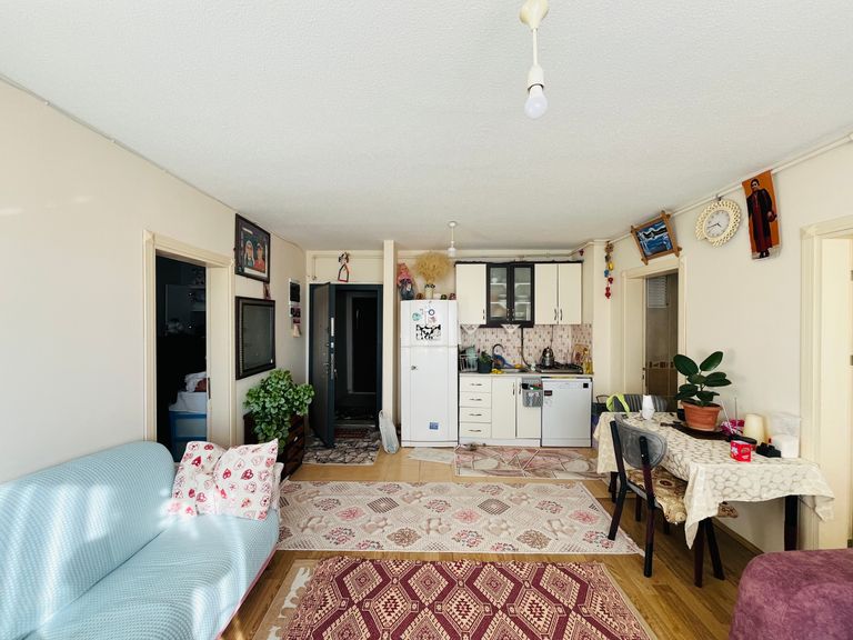 DORA-ŞEHİR MERKEZİNE YAKIN KONUMDA FIRSAT FİYATLI 2+1 SATILIK DAİRE