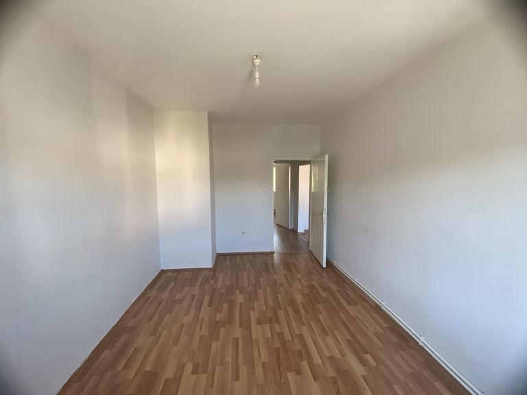 DORA'DAN YUNUS EMRE MAHALLESİNDE 2+1 KİRALIK DAİRE