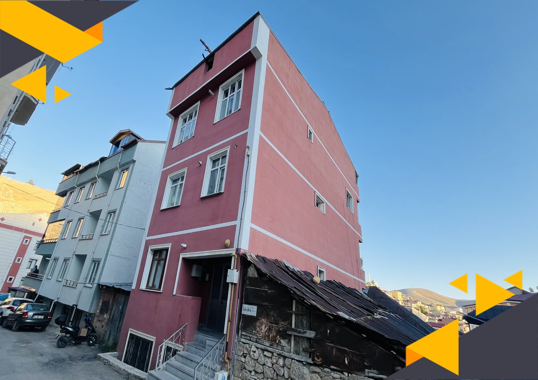 SAAT KULESİNE 1 DAKİKA MESAFEDE 2+1 KİRALIK DAİRE 