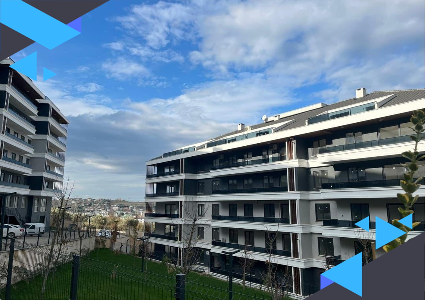 DORA - VADİŞEHİR'DE YATIRIMLIK LÜKS 5+1 SATILIK DUBLEKS DAİRE