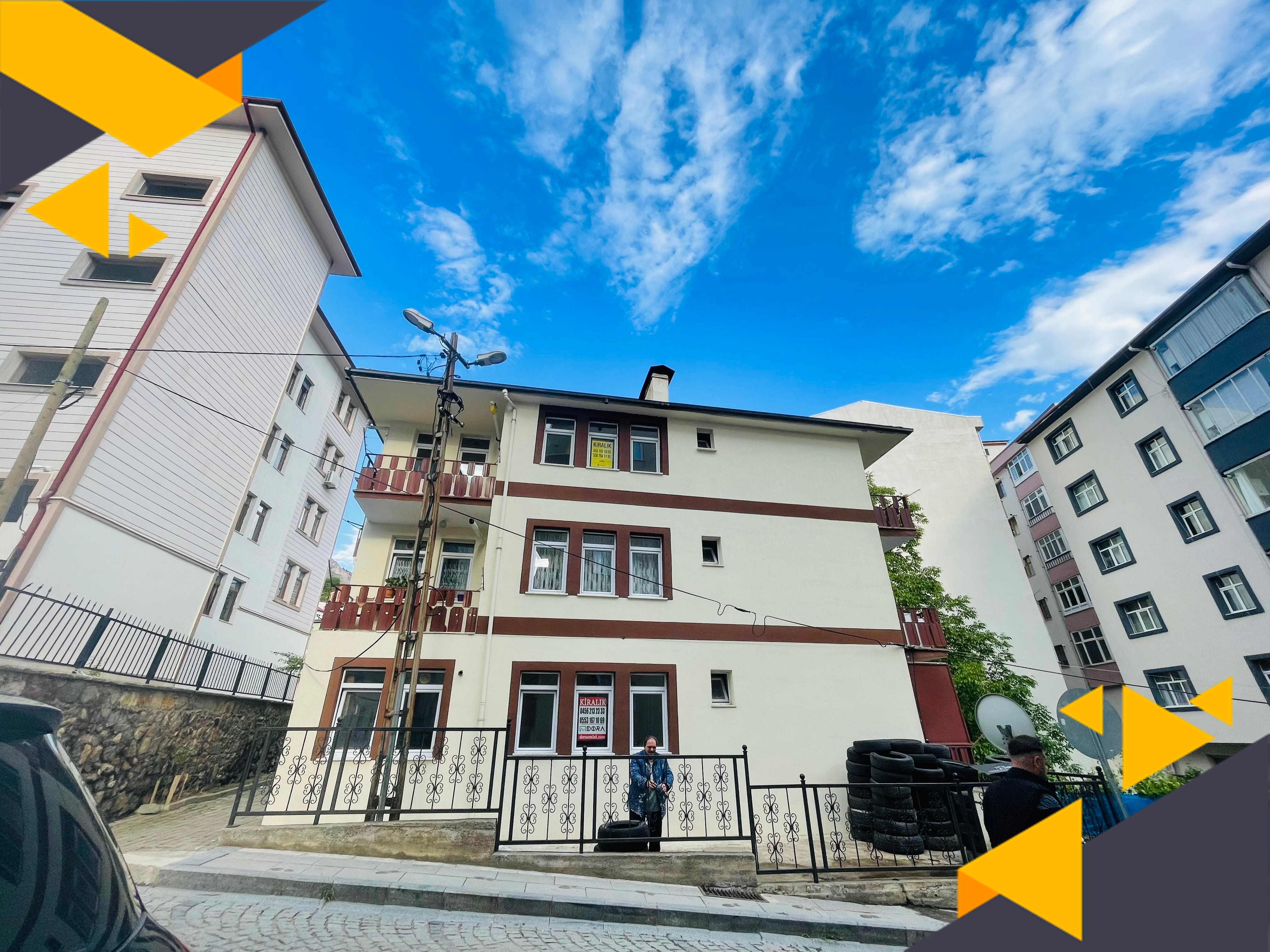 DORADAN ŞEHRİN GÖBEĞİNDE 2+1 KİRALIK DAİRE