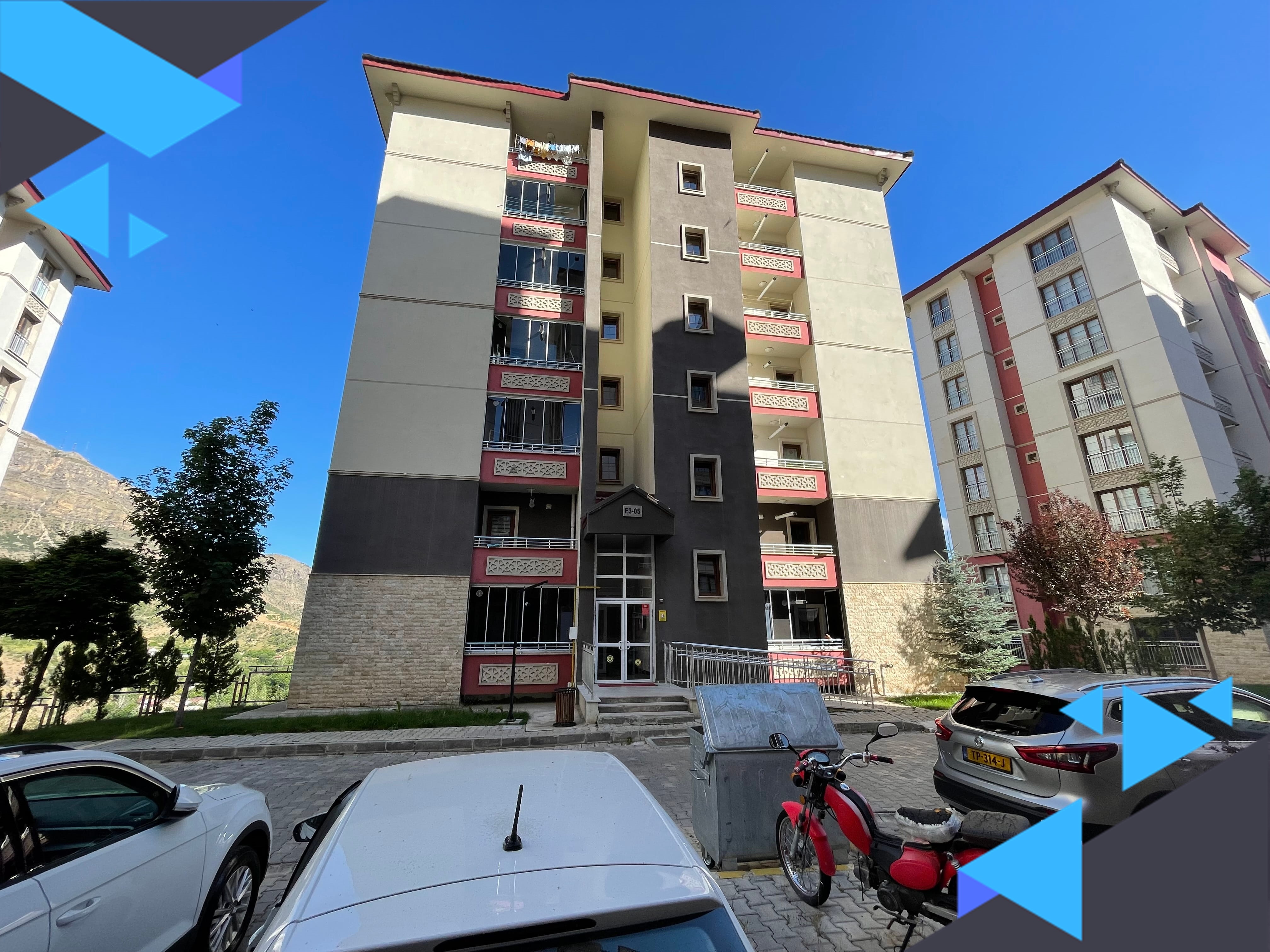 ÇAMLICA TOKİDE ŞEHİR VE DOĞA MANZARALI 2+1 SATILIK DAİRE