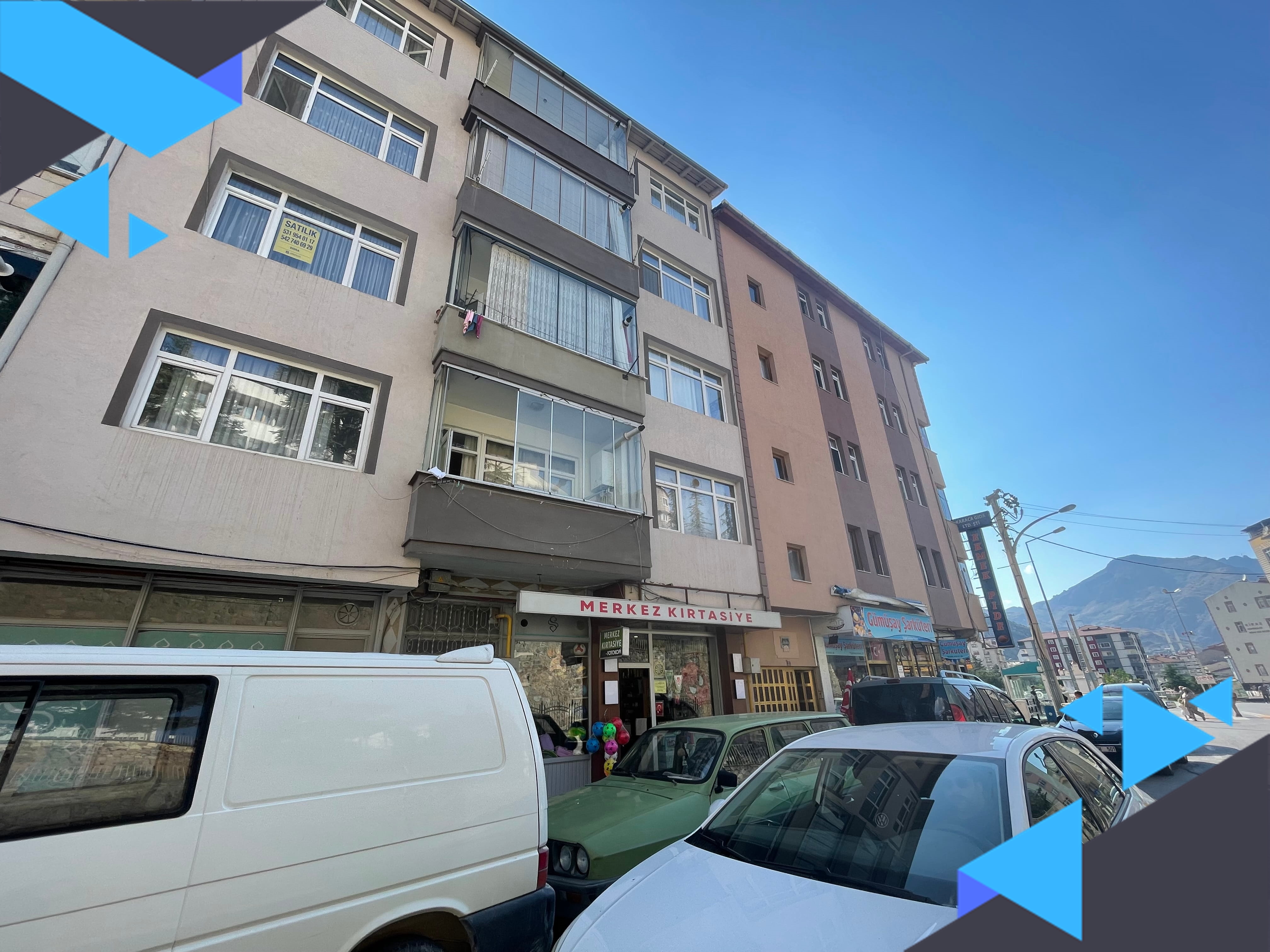 DORADAN ARA KATTA MERKEZİ KONUMDA 2+1 SATILIK DAİRE