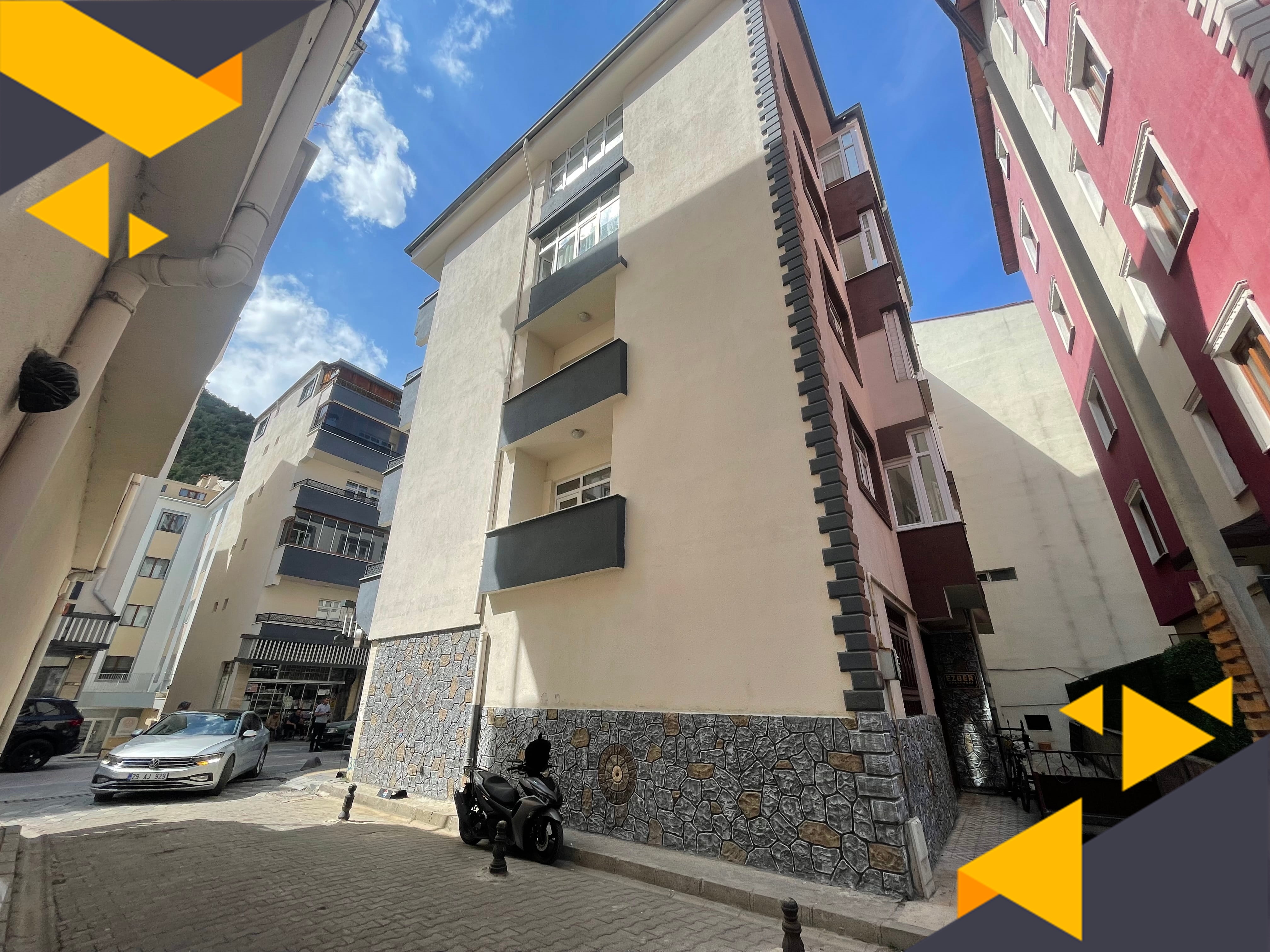 DORADAN KURUMLARA YÜRÜME MESAFİ 2+1 KİRALIK DAİRE