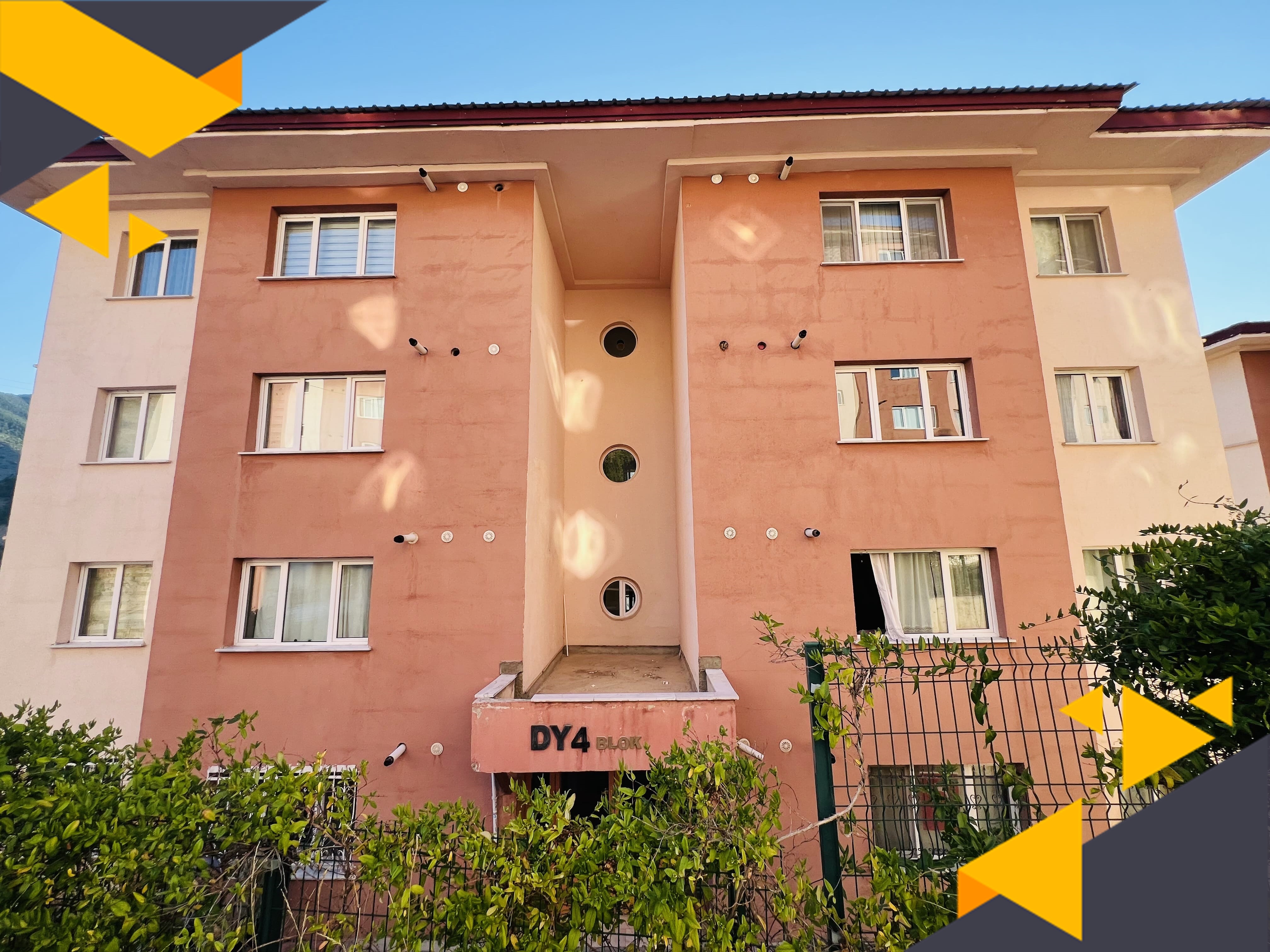 TOKİ 3 DE GÜNEY CEPHE ÖĞRENCİYE UYGUN 2+1 DAİRE
