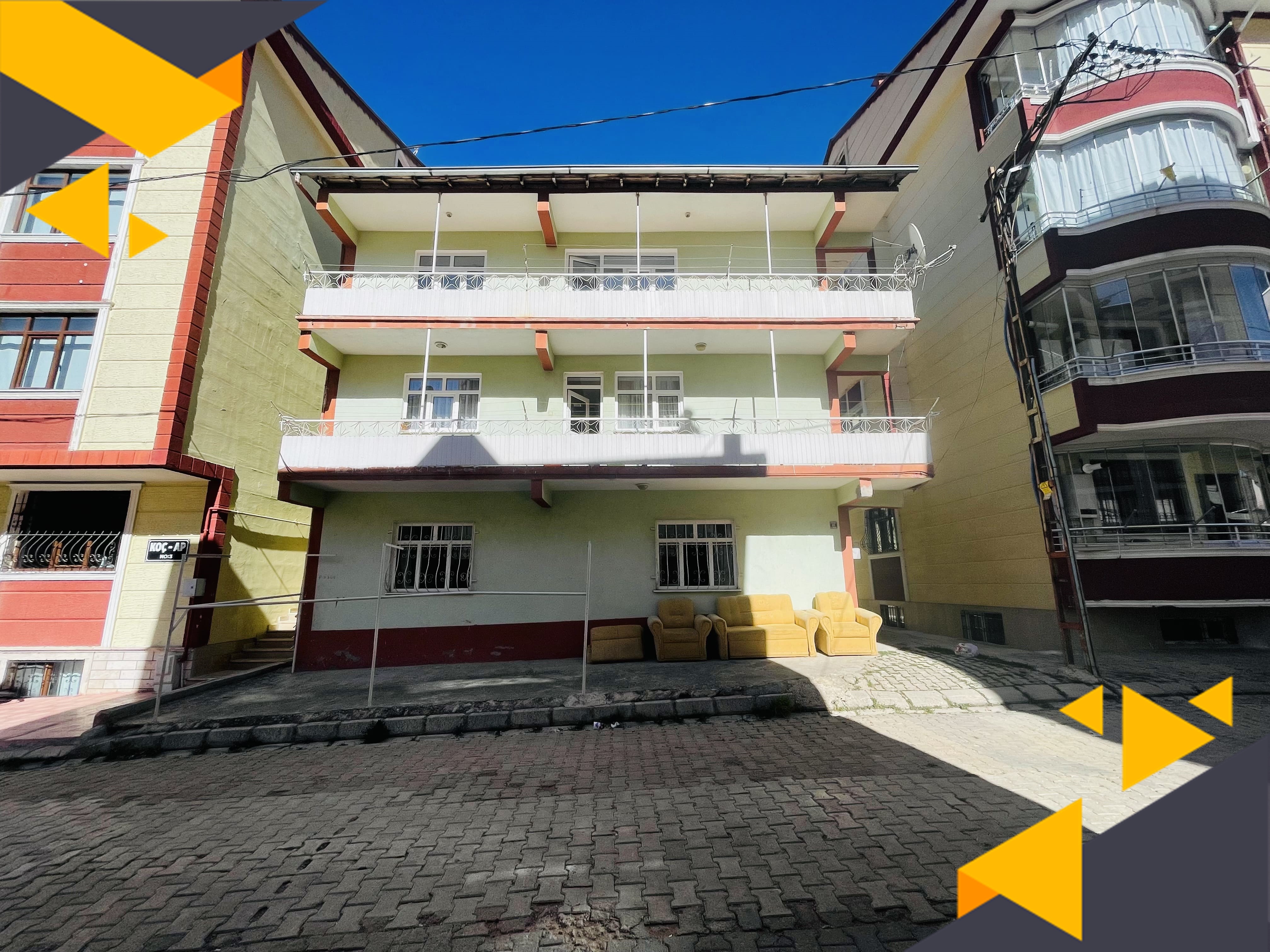 DORADAN JANDARMA OKULLAR LOKASYONUNA YAKIN 3+1 KİRALIK DAİRE 