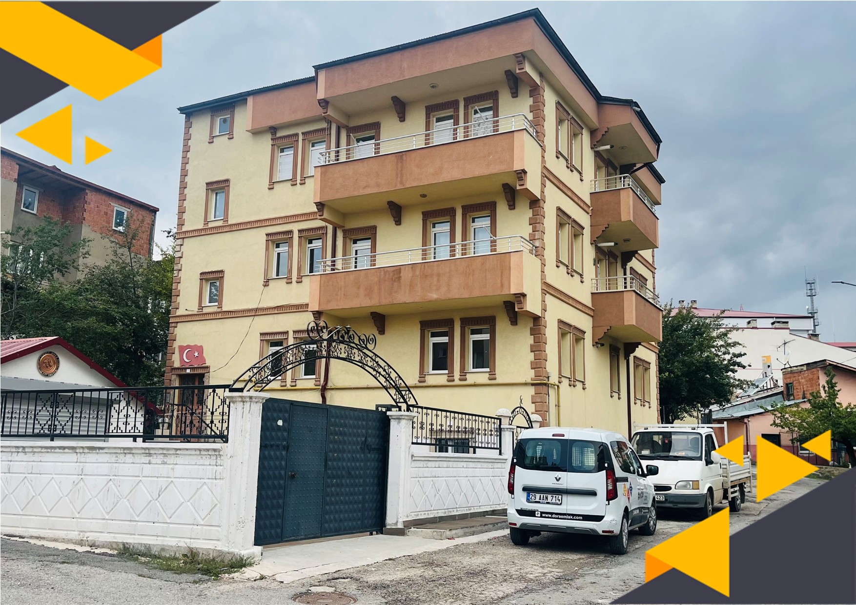 ESENTEPE MAHALLESİNDE GENİŞ FERAH 3+1 KİRALIK DAİRE 
