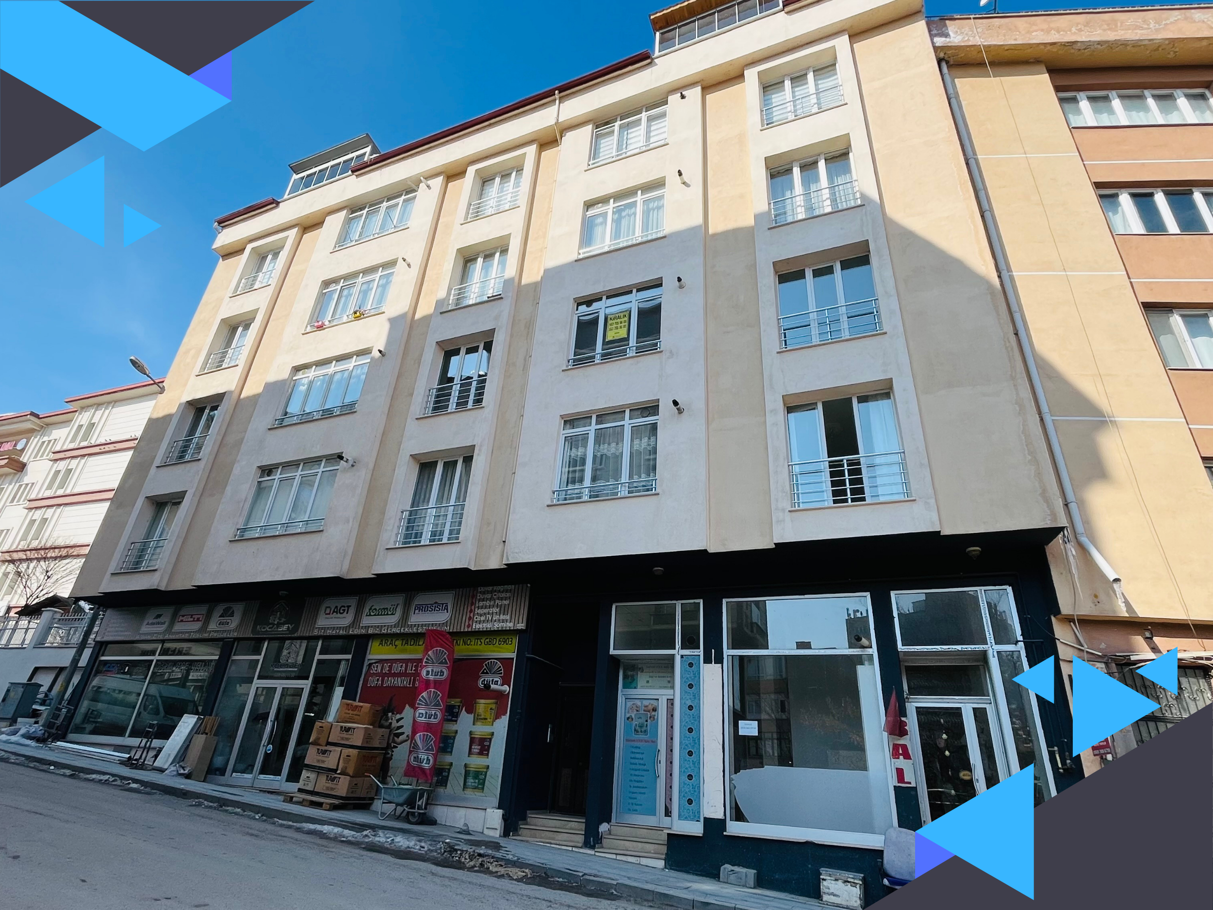 ŞEHİR MERKEZİNDE MÜKEMMEL KONUMDA SATILIK 3+1 DAİRE